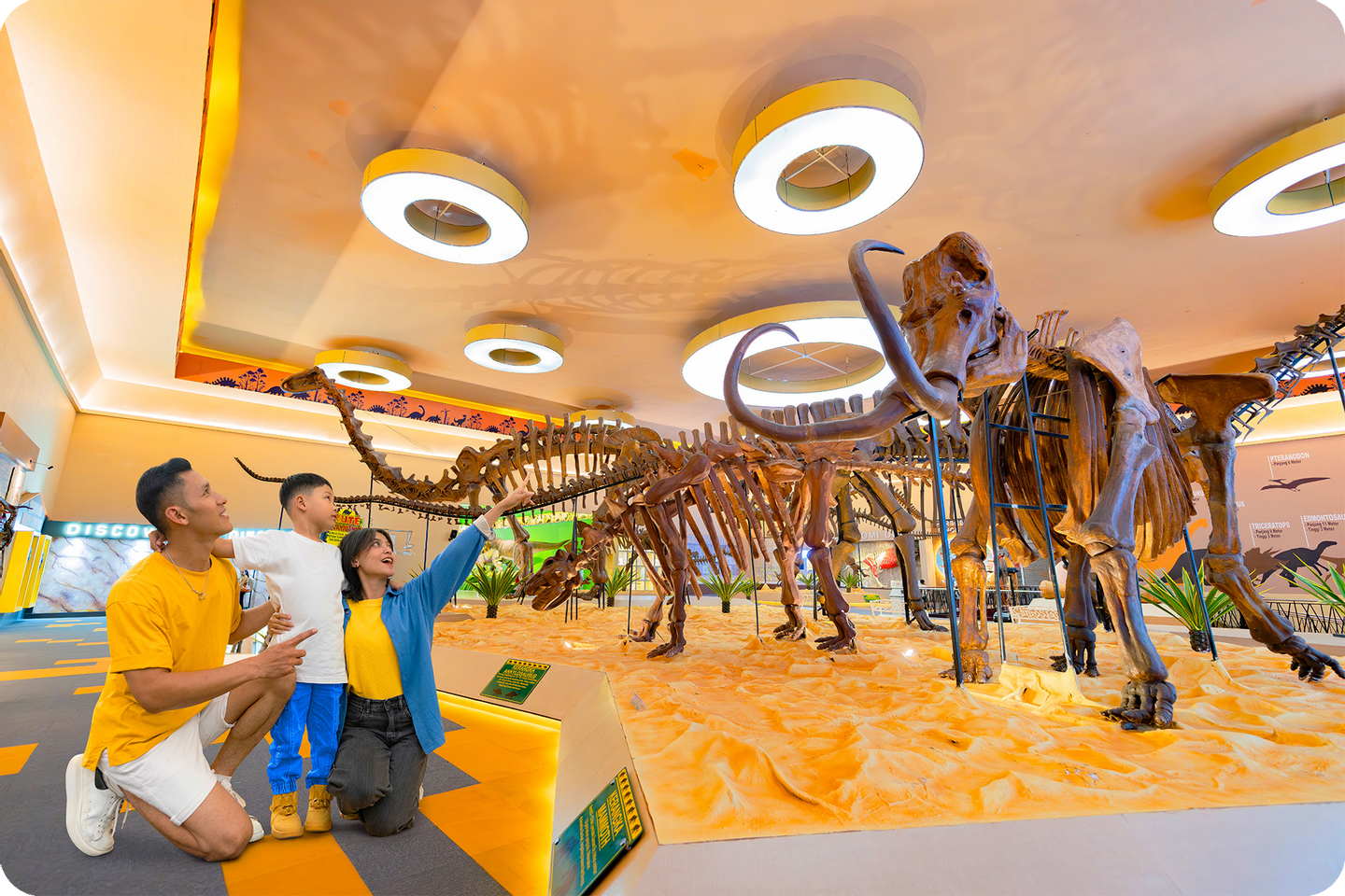 Jatim Park 3 Dino Park dinosaurus The Legend Star Batu Malang