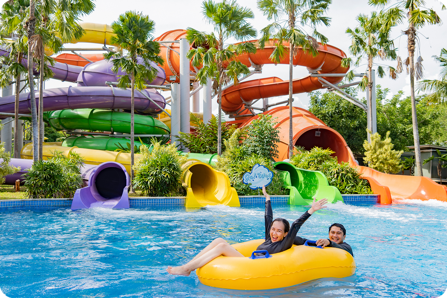 GoWet Waterpark Bekasi OTW Up To % Off + Extra Cashback Up To  Mio