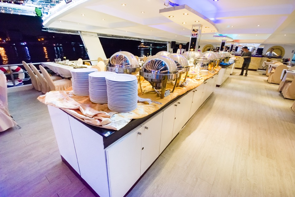 Chao Phraya Dinner Cruise aboard River Star Princess Xcbnl1RC