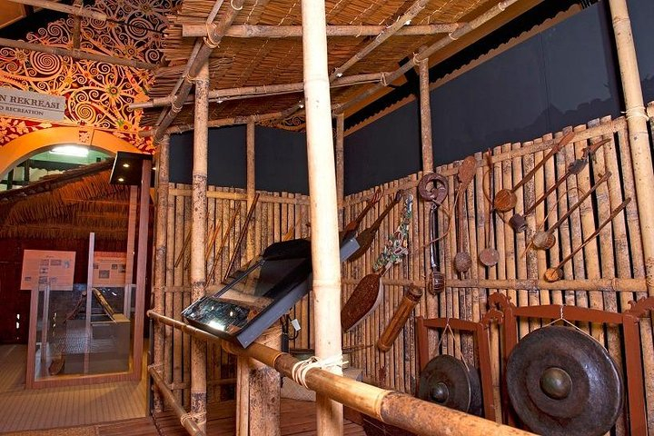 Kuching City Sightseeing Tour with Sarawak Museum s7tqavLn