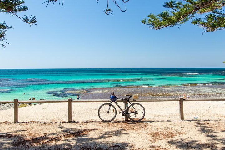 Fremantle to Rottnest Island Roundtrip Ferry Ticket E4ysrAgj