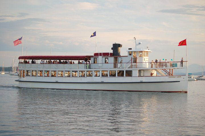 new england fall foliage lunch cruise in boston harbor