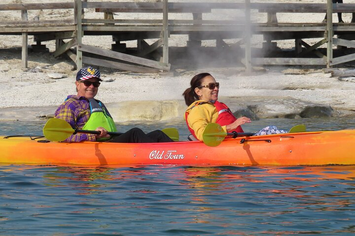 4-Hour Morning Kayak on Yellowstone Lake with Lunch 73OHOdSQ