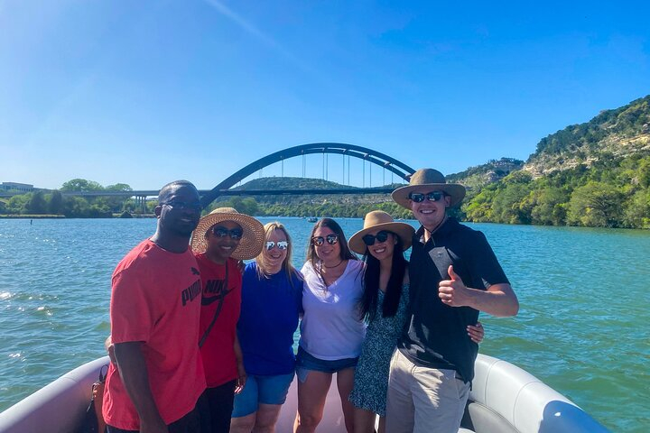 Austin Boat Tour Diskon 50% Paket Tur