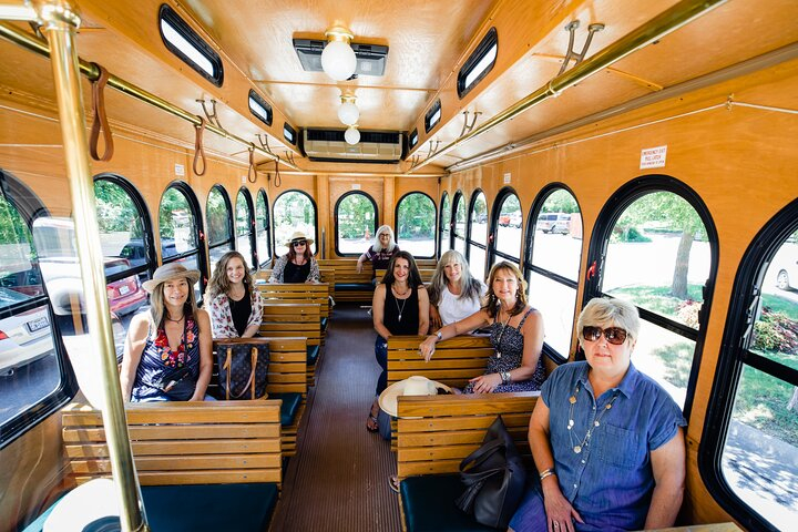 Fredericksburg Wine Trolley - Air Conditioned and Heated! Harga Promo ...