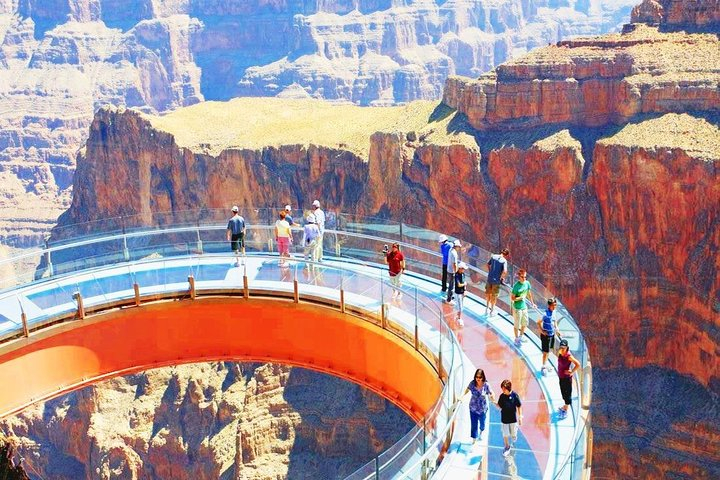 Grand Canyon Hoover Dam JoshTree National Park Small Group Tour from ...