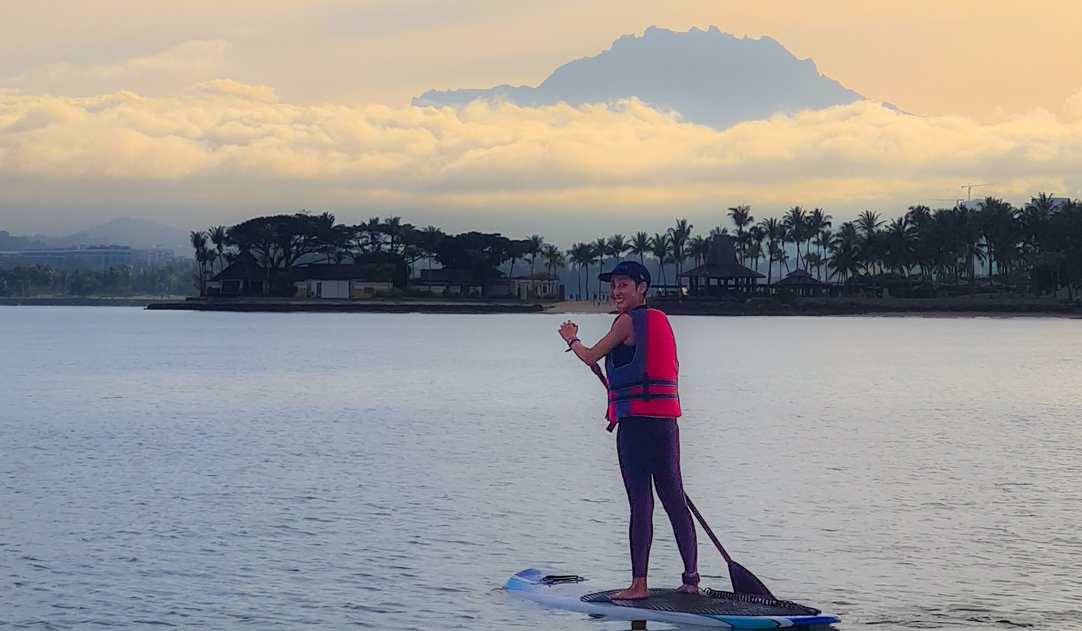 Tiket Stand Up Paddle Boarding Lesson & Safari in Kota Kinabalu Harga