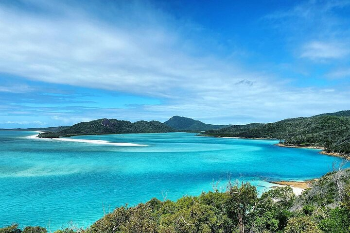 One day Whitsunday Islands cruise incl Whitehaven Beach, Snorkeling & Hill Inlet vDI8PBjM