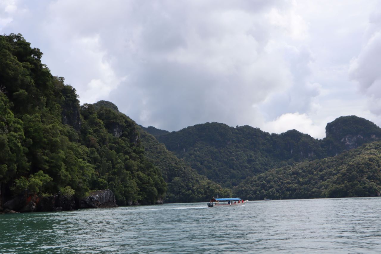 Langkawi Island Hopping Tour by Speedboat pJpiBBI2