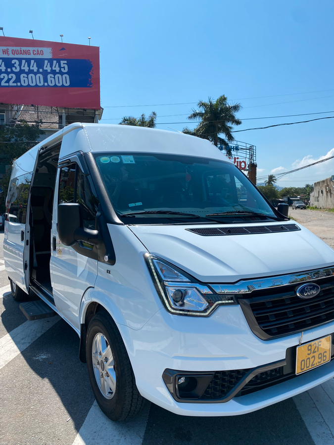 Shuttle Bus between Da Nang and Ba Na Hills zSO3tL12