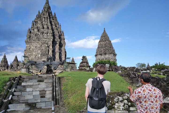 Ulen Sentalu Museum, Prambanan Temple, and Ramayana Ballet Performance c6ZB5mAh