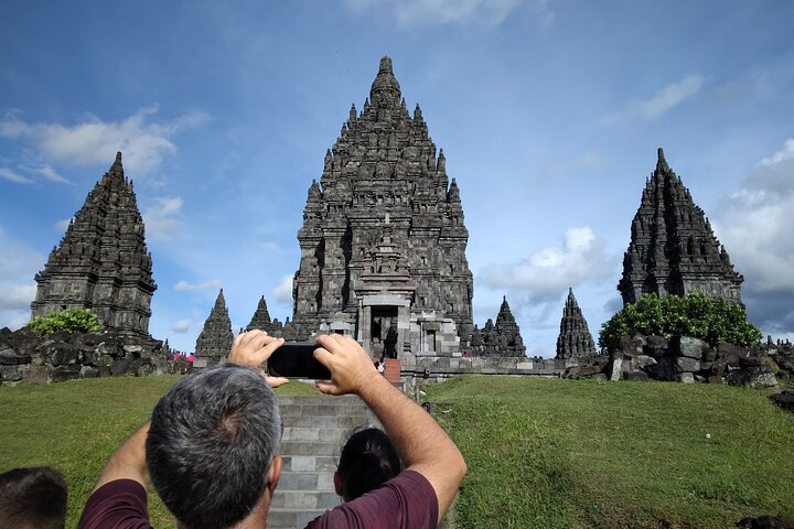 Ulen Sentalu Museum, Prambanan Temple, and Ramayana Ballet Performance 9jLjZKHY