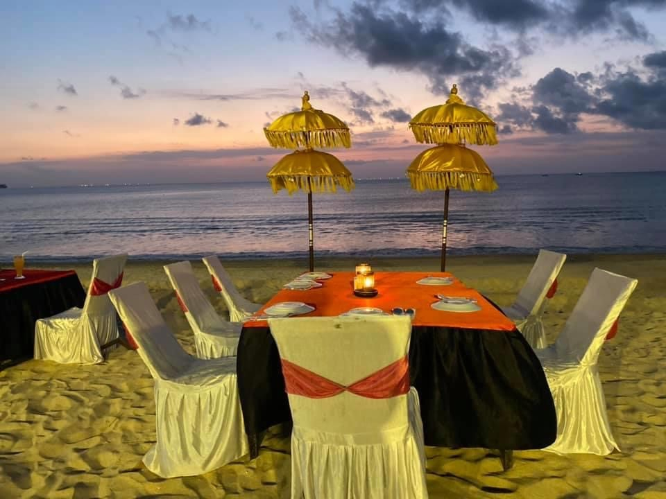 Tiket Bali Candle Light Dinner At Jimbaran Harga Promo - Tiket.com