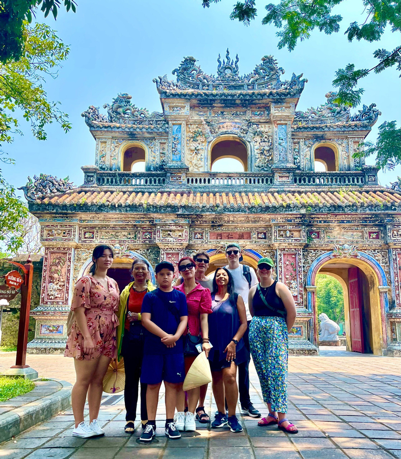 Hue City Tour with Dragon Boat Ride 91VBkA7x