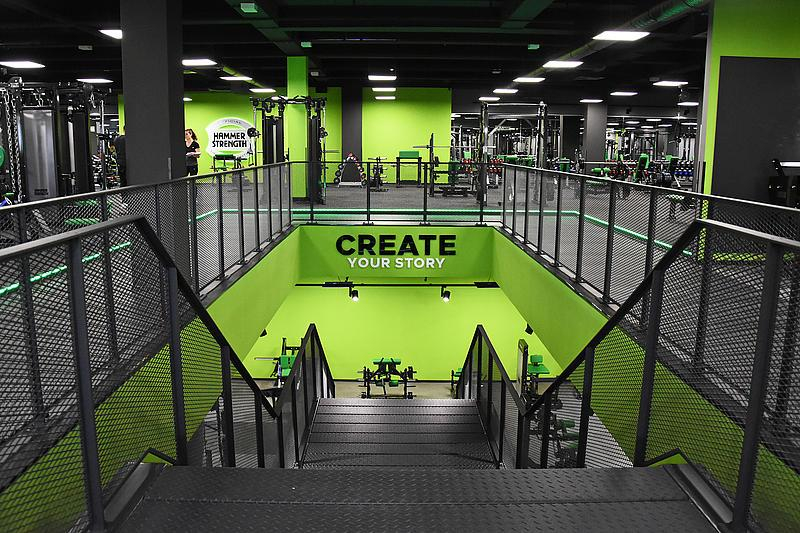 Berlin Standard Fitness Pass YgqwOjNL-backdrop