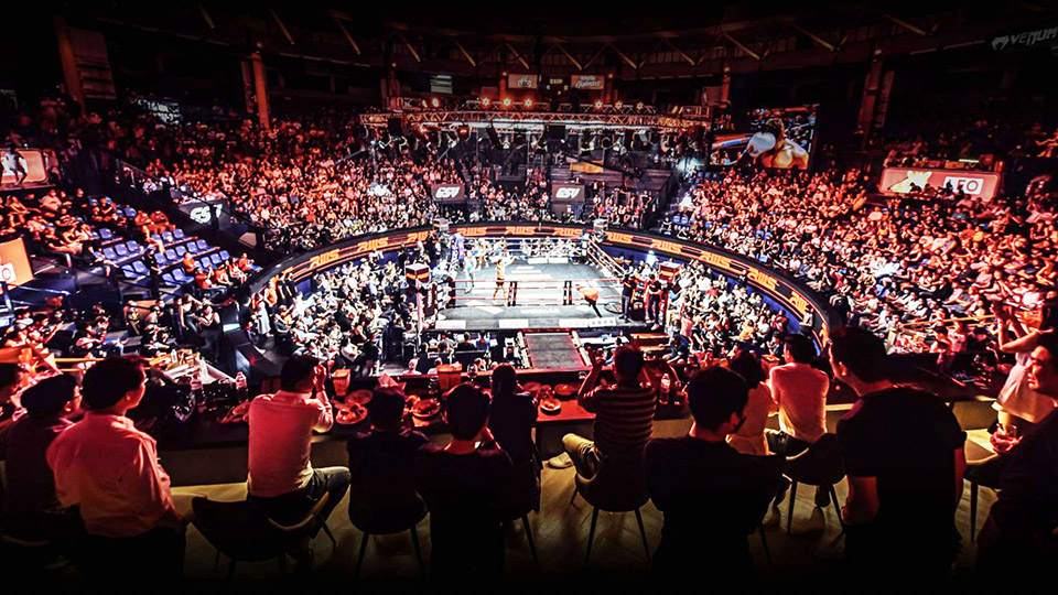 MuayThai Match at Rajadamnern Boxing Stadium udGREykw