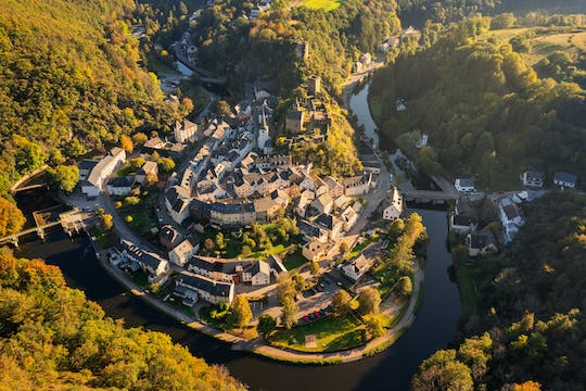 Romantic tour in Wiltz 420GIVO0-backdrop
