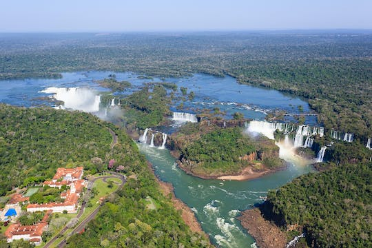 Iguassu Falls Brazil side with optional Macuco safari, helicopter flight, and Bird Park rE7IXVzE-backdrop