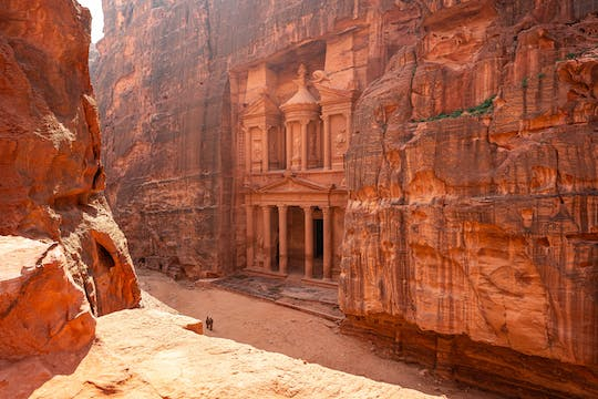 Private Petra Day Trip Including Little Petra from Dead Sea sUuBYuNi-backdrop