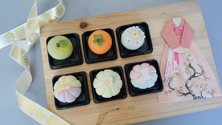 Korean Traditional Dessert Rice Cake Cooking Class UoSfkxFk