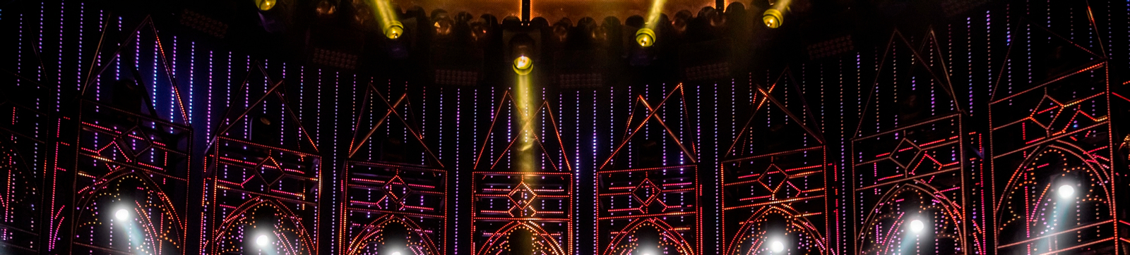 SIX the Musical Tickets in London QArDc05o