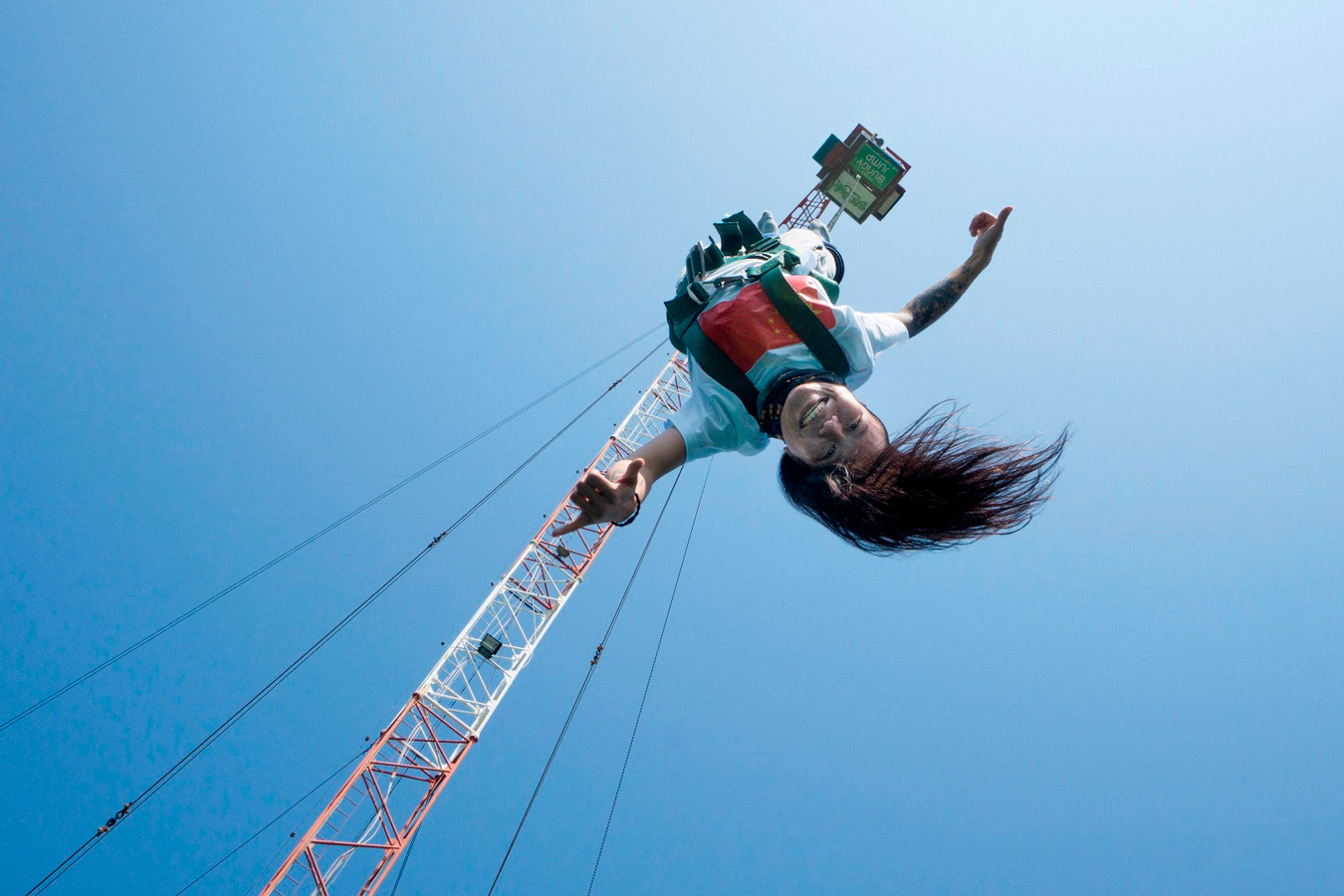 Human Slingshot and Bungy Jump at Sanook Park Pattaya FA1WtP94