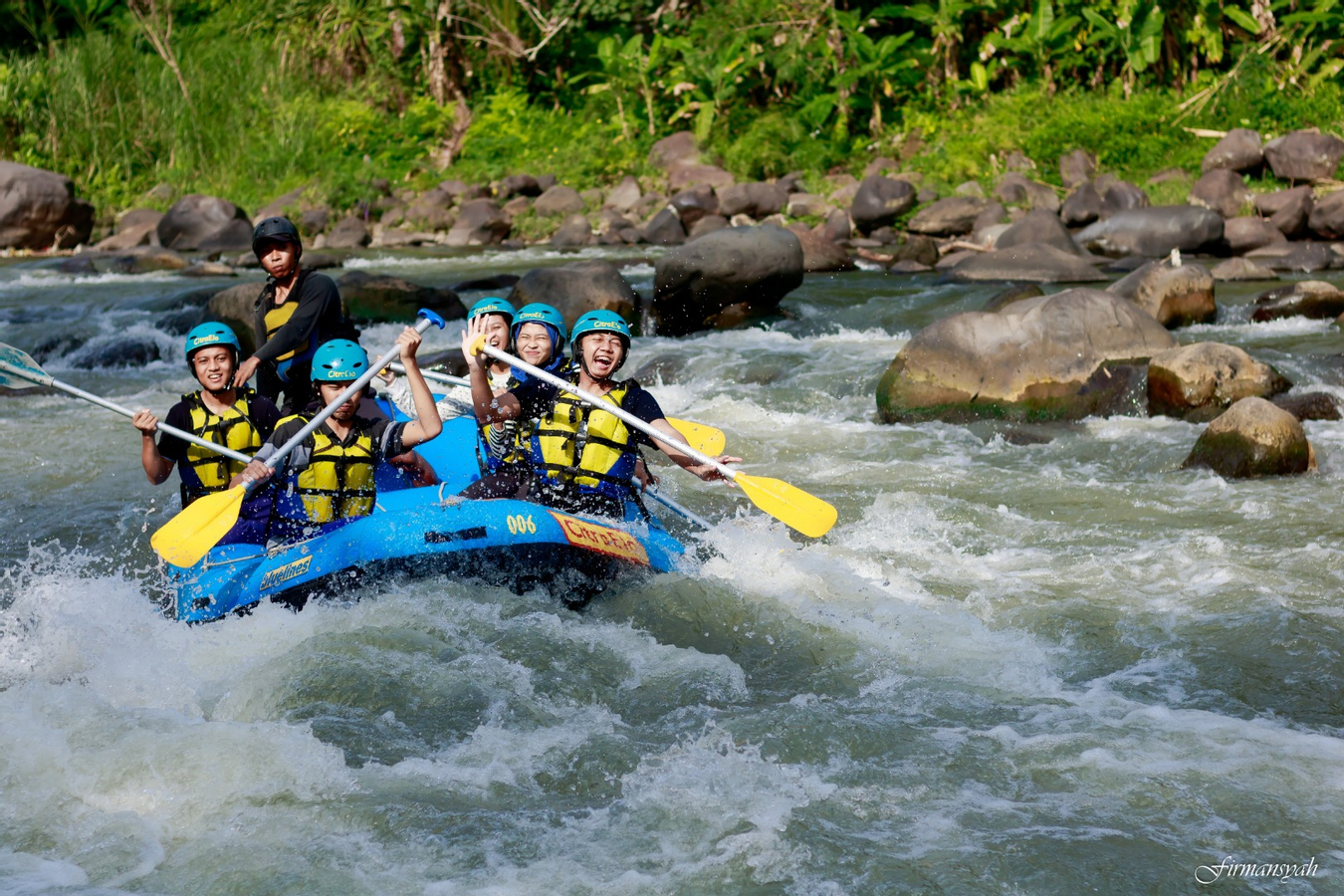 Elo River Rafting & Borobudur Temple Tour in Yogyakarta GR8KLZvS