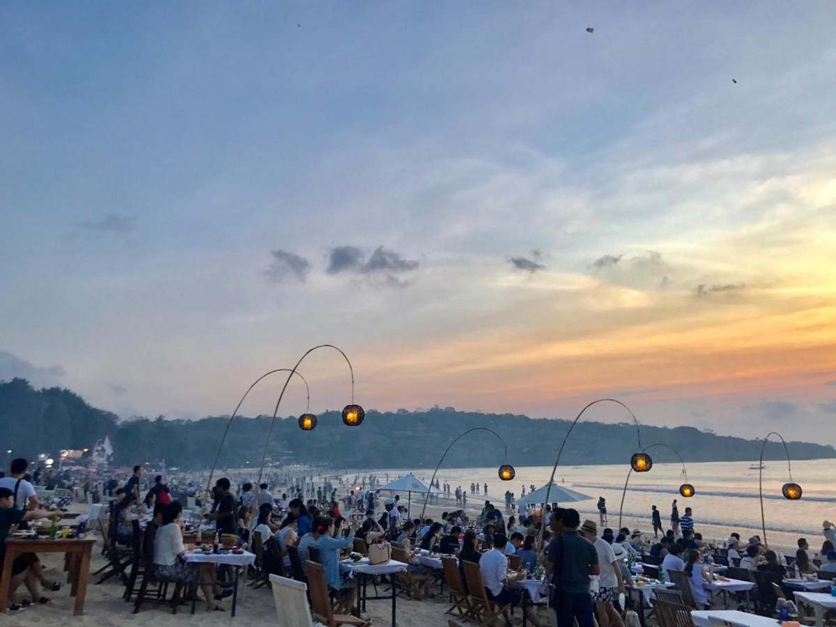 Jimbaran Seafood Dining and Sunset Experience UmfytLVI