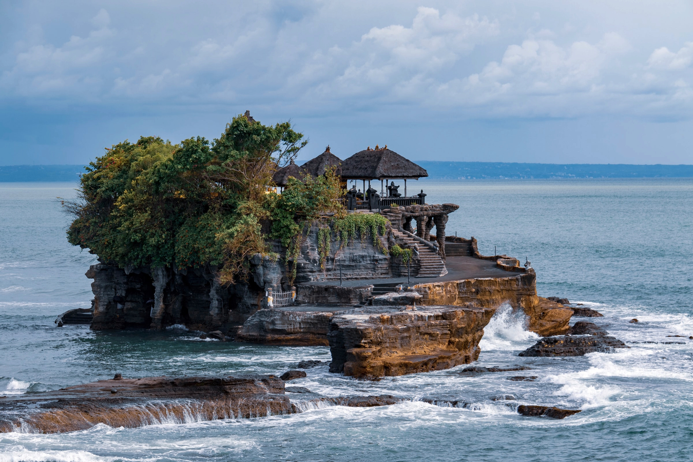 Best Northern Bali Sites with Tanah Lot Temple Tour eUU0TIeL
