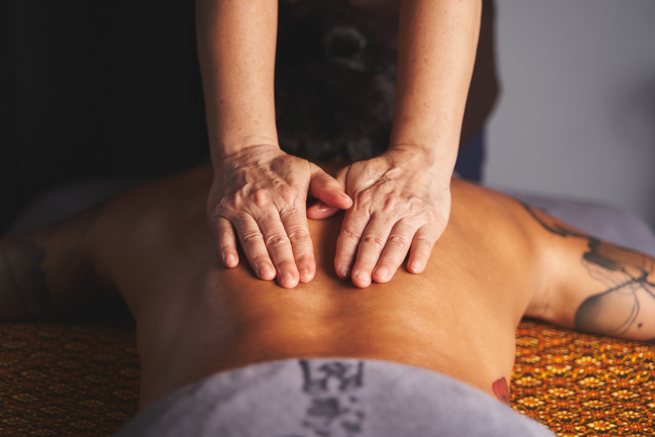 Hariky House - Traditional Thai Massage Experience | Aroma Thai | Lymphatic Detoxification | Steam | Sha Tin WeZ2L0dO