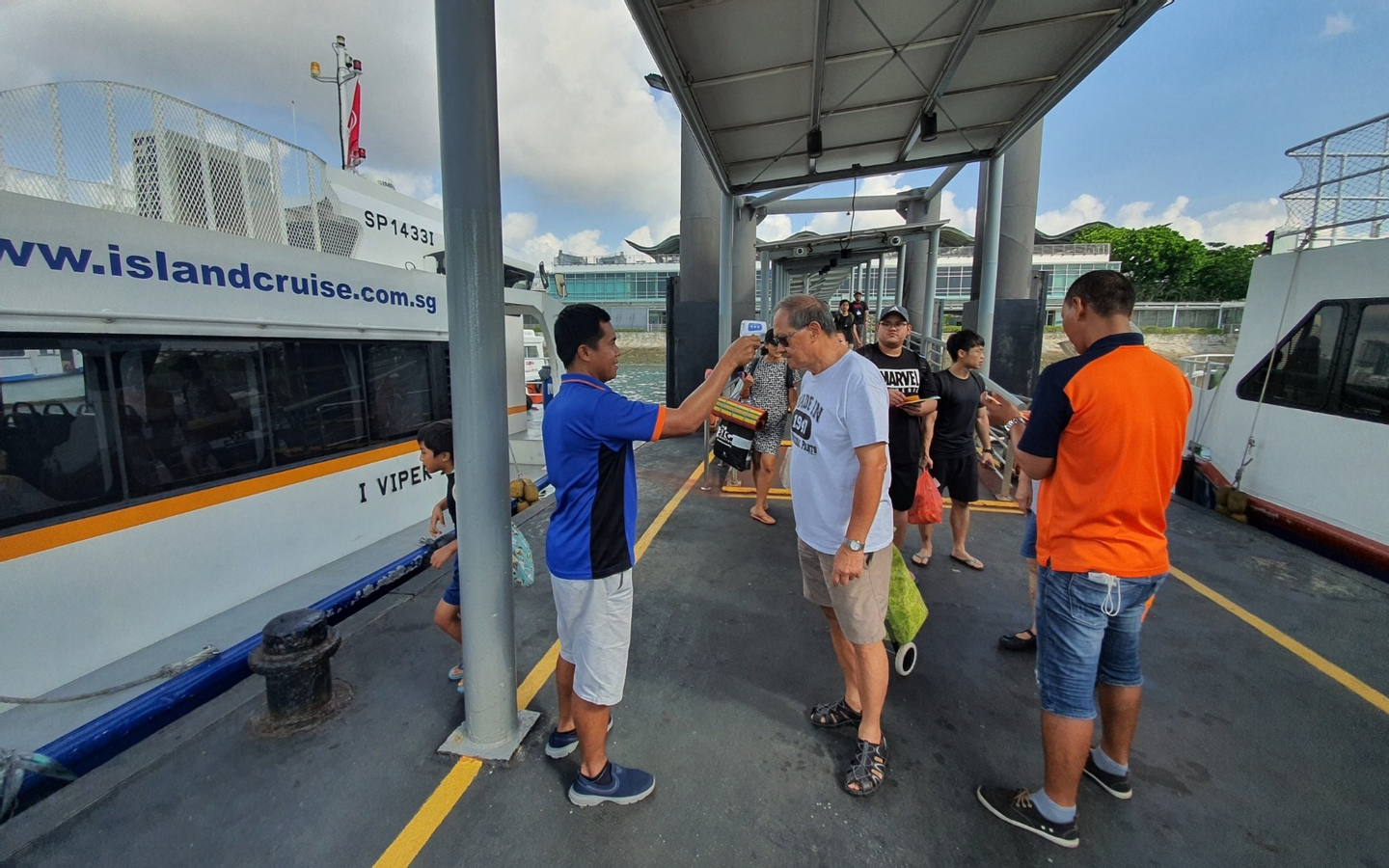 Singapore to St. John, Lazarus and Kusu Islands Ferry BPTEcWVm