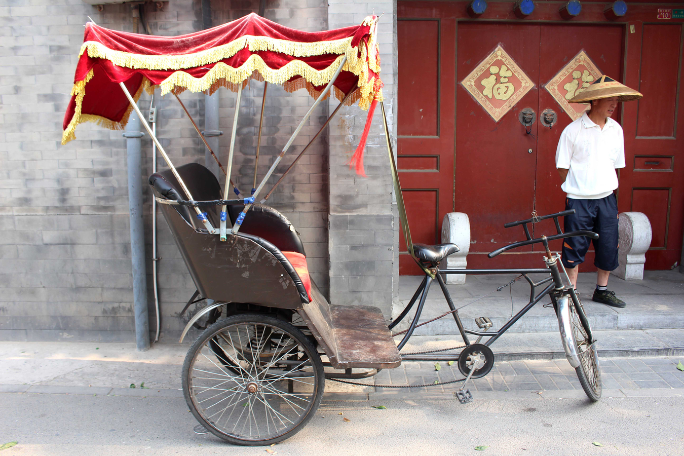 Old Beijing Hutong Rickshaw Tour DqVEjnDm