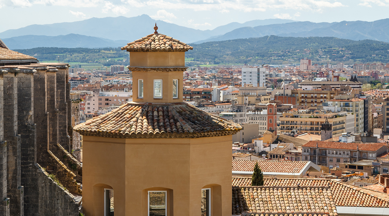 Girona Game of Thrones Full Day Guided Tour from Barcelona UGAa5Luh