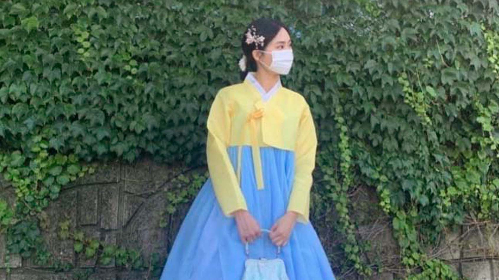 Hanbok Rental in Busan Gamcheon Cultural Village 4WIpth7F