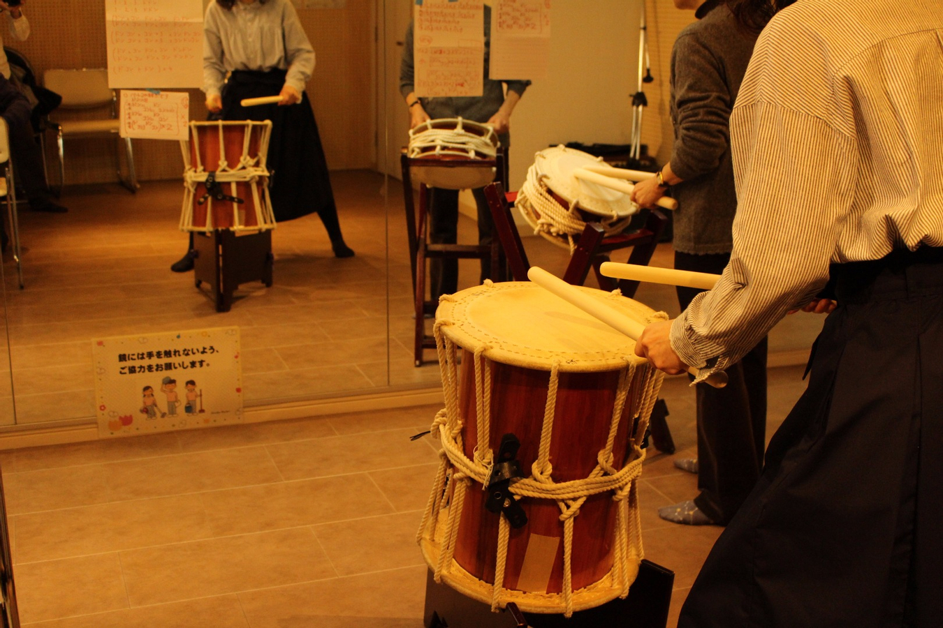 Taiko (Japanese Drum) Experience in Tokyo bX0wpzx3