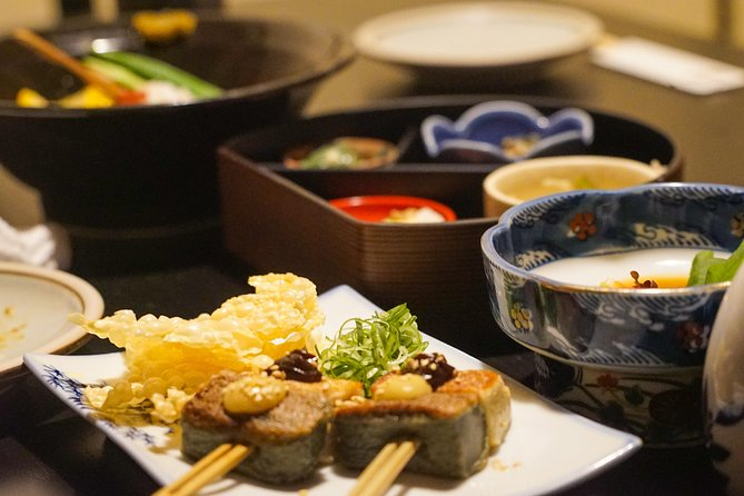 Kyoto Night Foodie Tour pavO8ads
