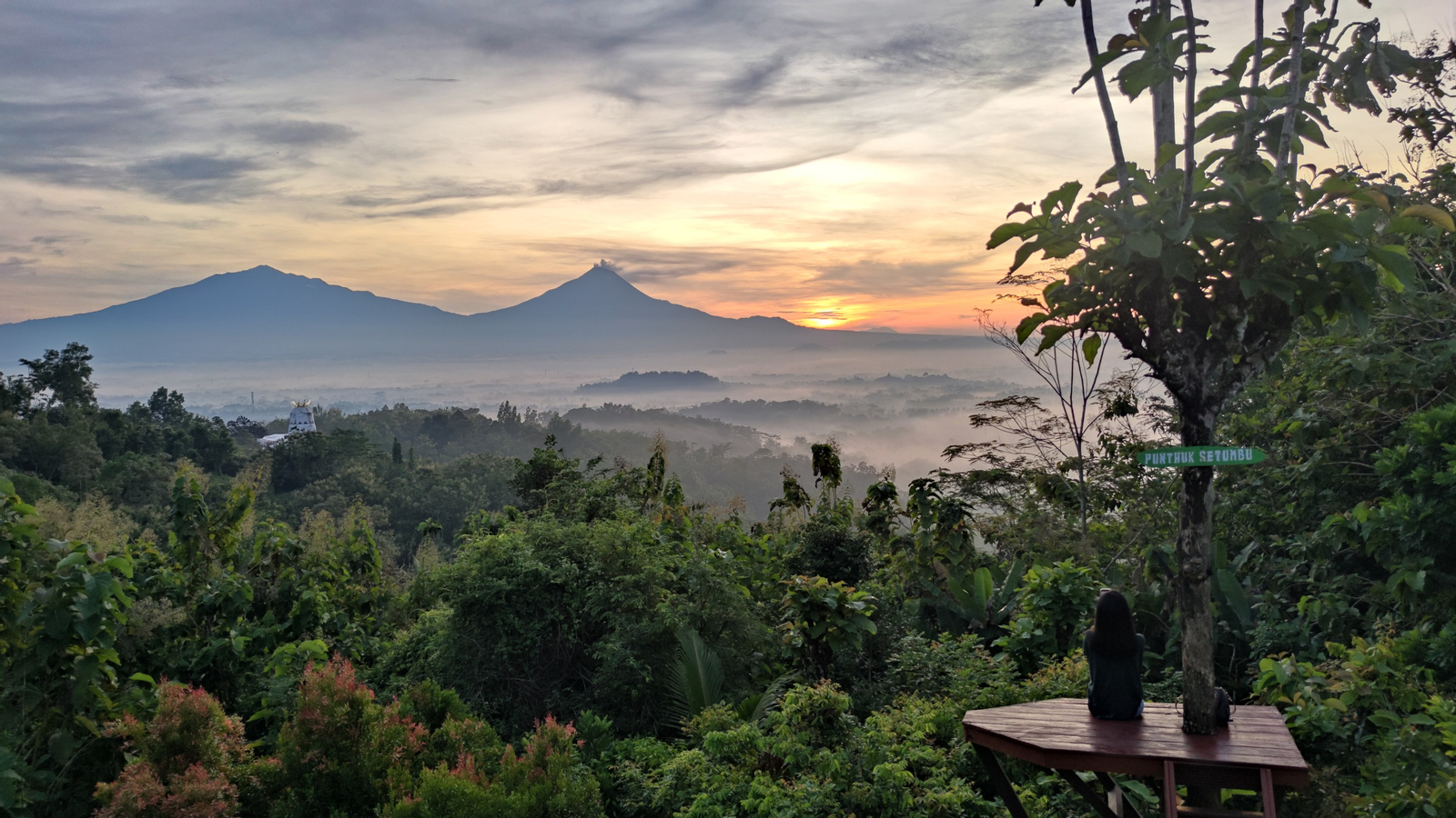 Sunrise at Punthuk Setumbu, Borobudur, Merapi Jeep, Prambanan Temple ...