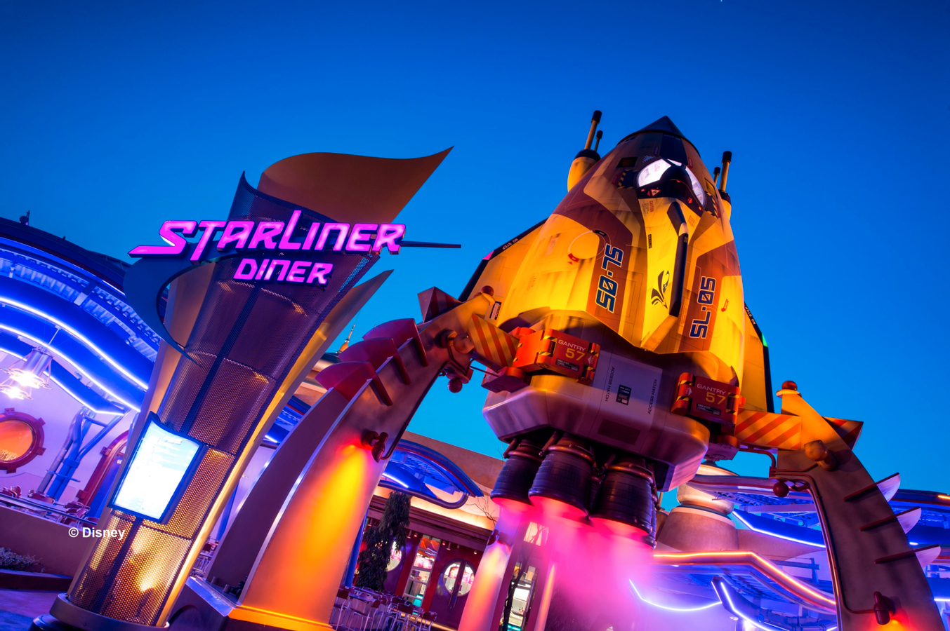 Dining Offers at Hong Kong Disneyland Resort mHJQVaGm