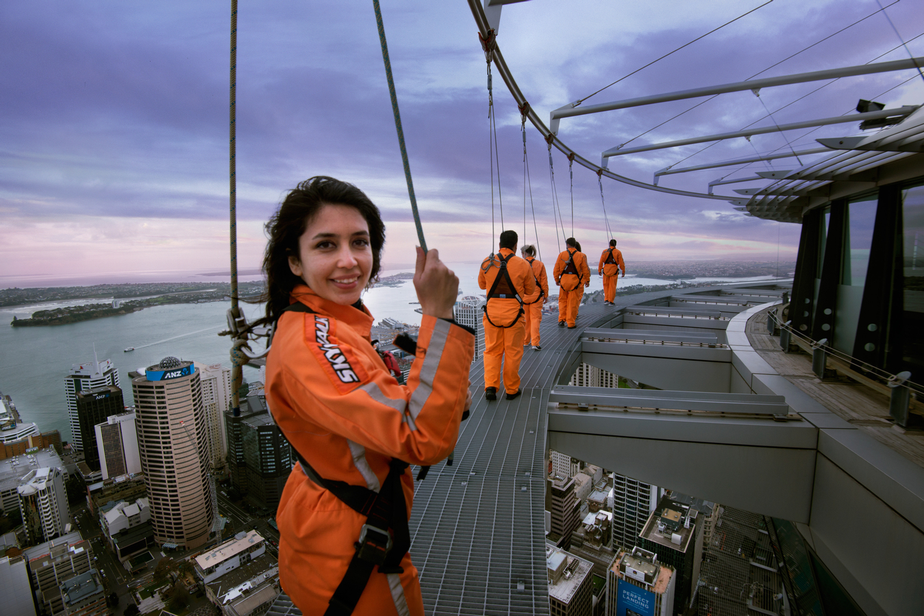 Auckland SkyWalk & SkyJump O1kRGnZA