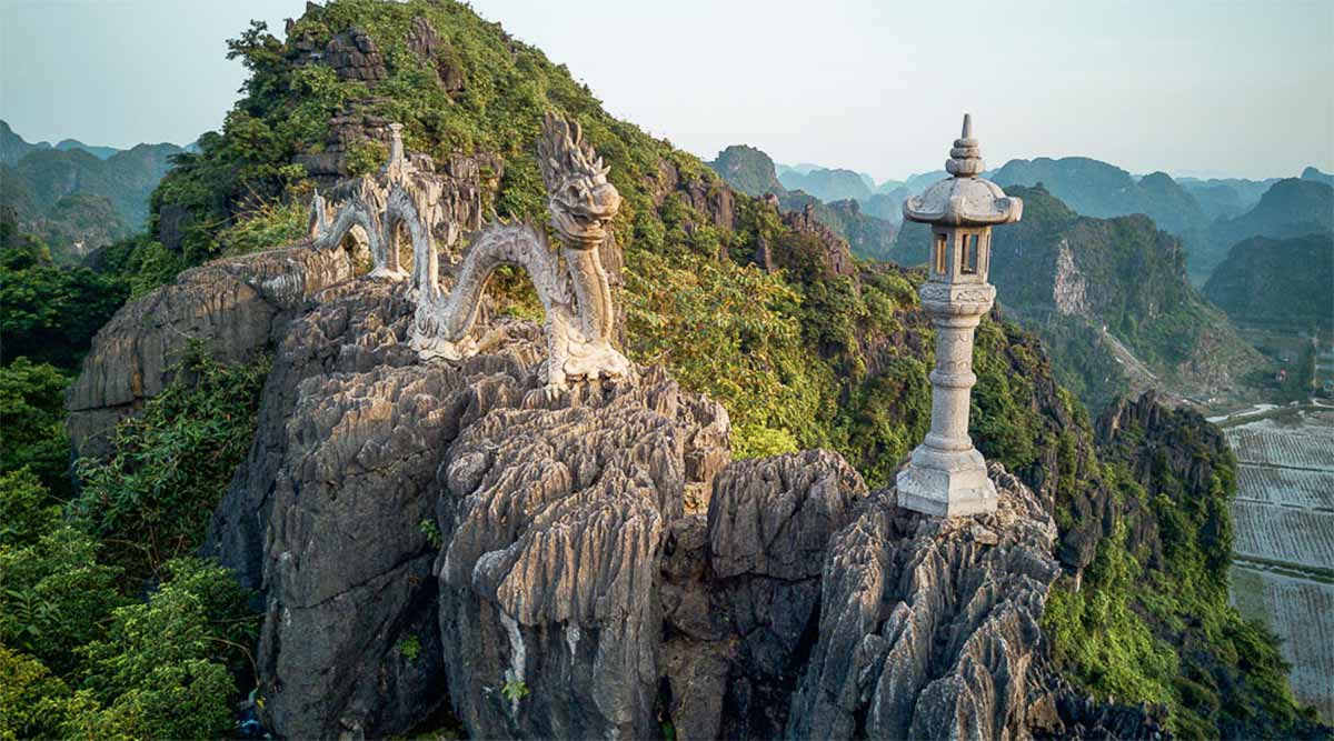 Hoa Lu, Trang An and Hang Mua Cave Day Tour from Hanoi ePbVzKIf