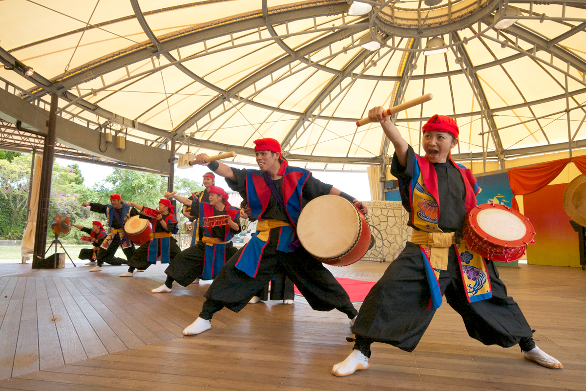 Okinawa World Ticket & Nanjo Cultural Workshop Experience M5kYo0Hs