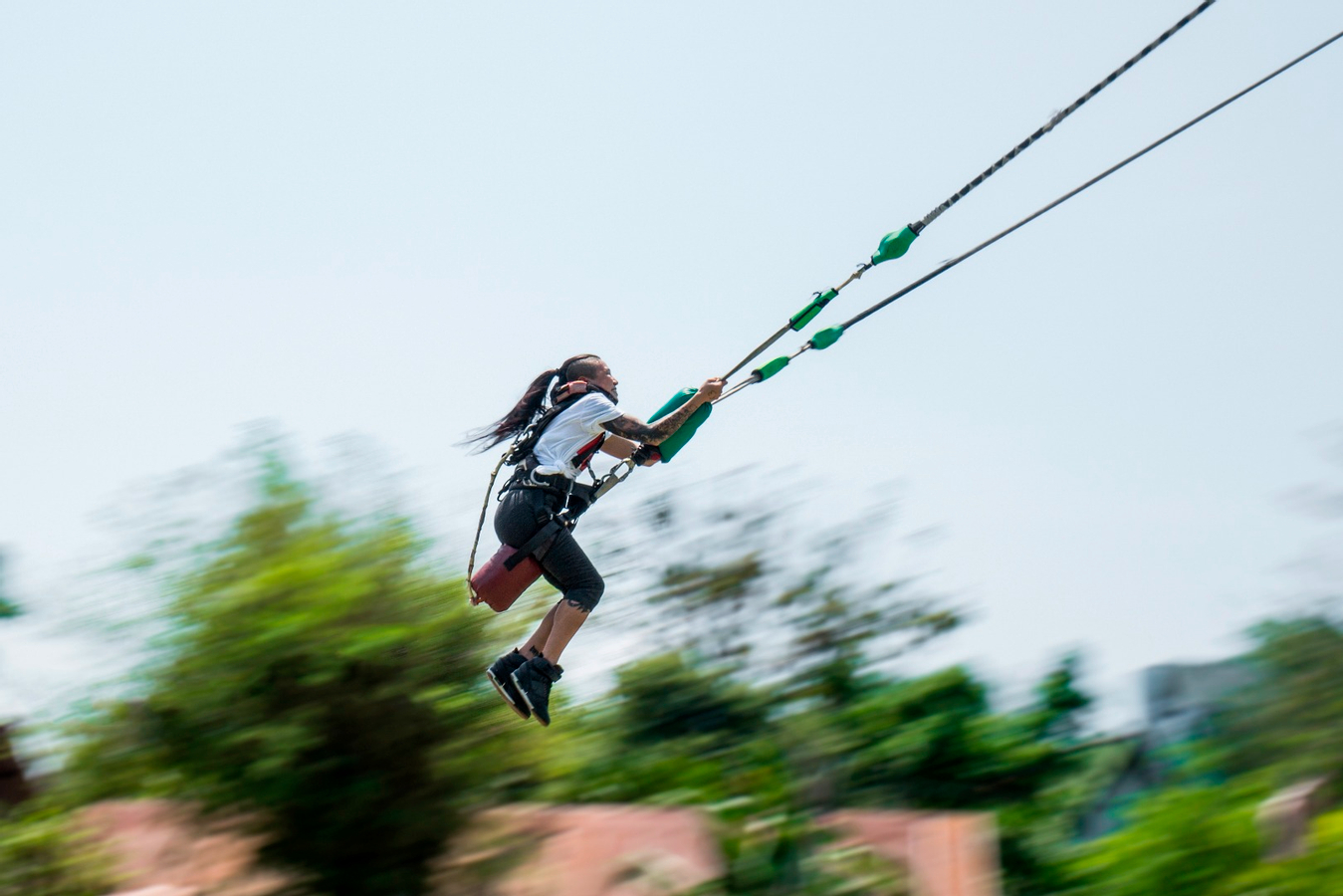 Human Slingshot and Bungy Jump at Sanook Park Pattaya 2KG2K4dp