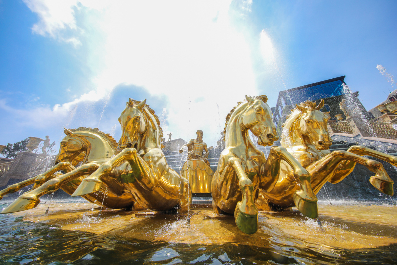 Ba Na Hills and Golden Bridge Day Tour from Da Nang qadpQD8S
