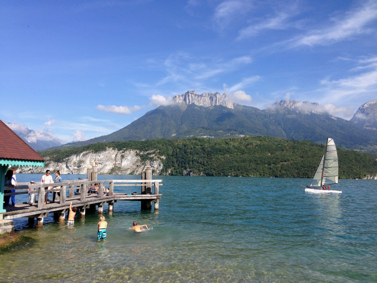 Annecy Half Day Tour from Geneva Mqwcm33k
