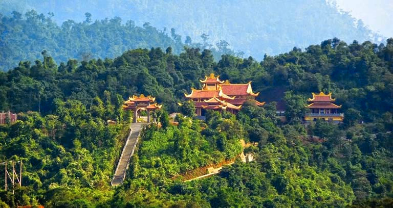 Conquer Langbiang Mountain Day Tour with Optional Lumiere Visit udgXv2D8