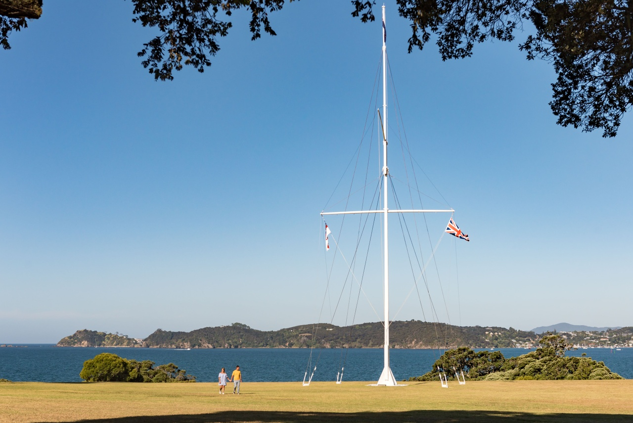 Waitangi Treaty Grounds Experience Pass in Bay of Islands SM8AFAtB