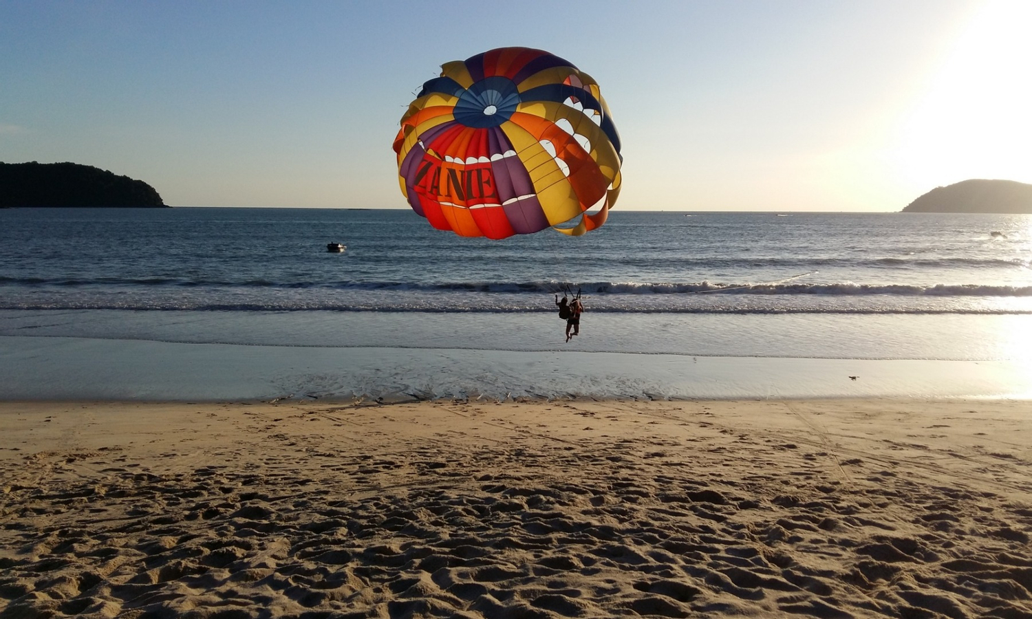 Water Activities at Cenang Beach in Langkawi 3lL7s4CX