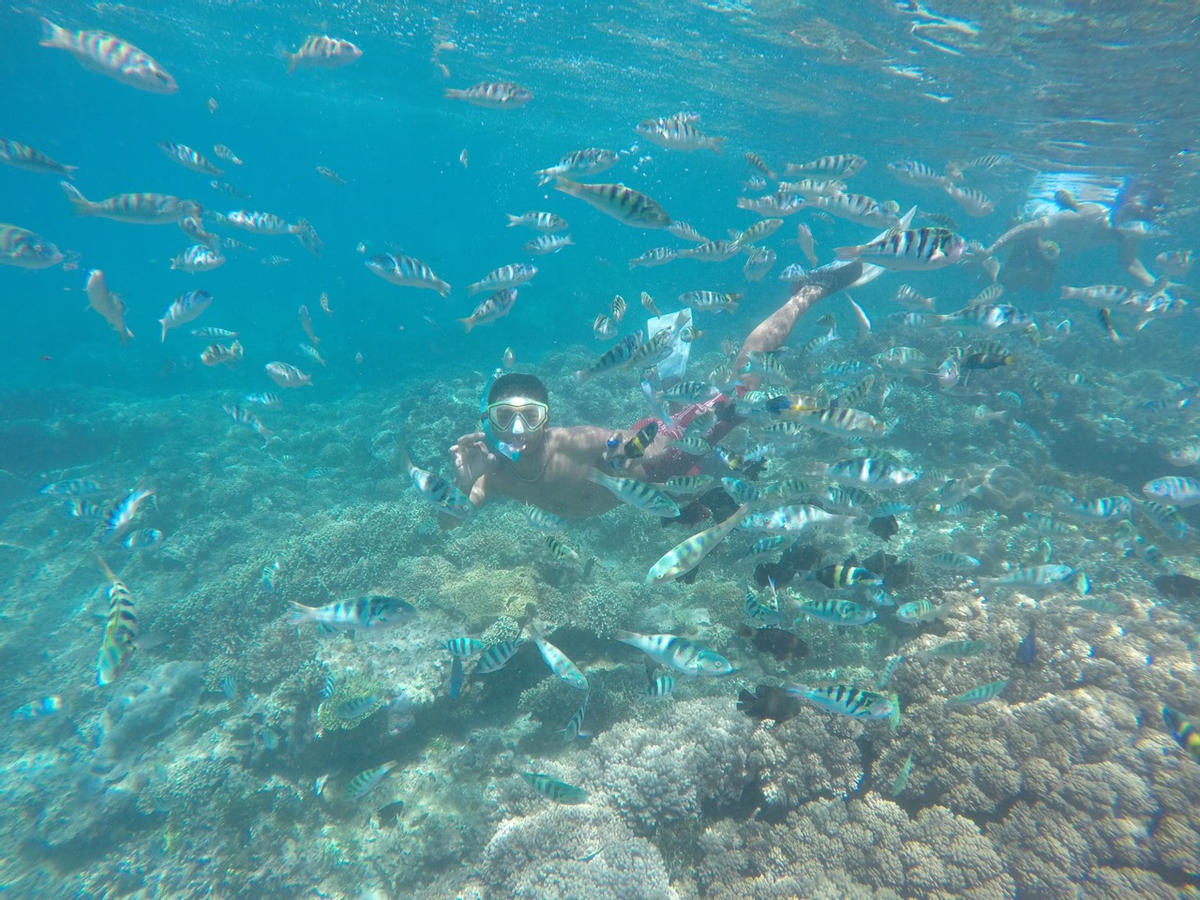 Snorkeling at Labuhan Amuk Beach DlI1jJAA
