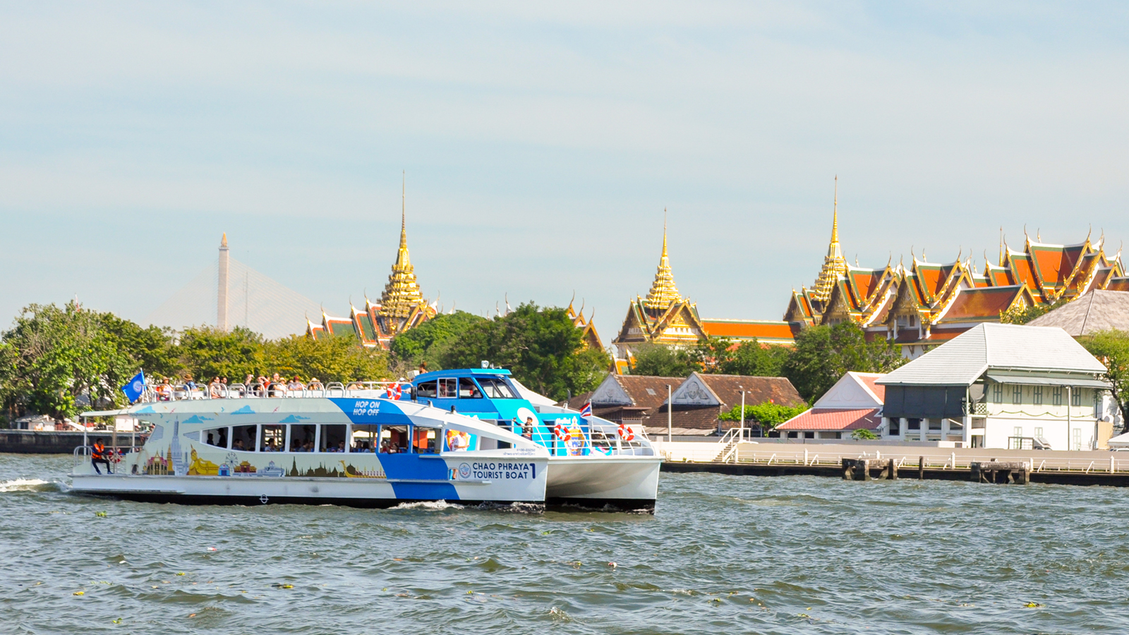 Chao Phraya Tourist Hop-On-Hop-Off Sightseeing Boat from Bangkok yVM86Asy