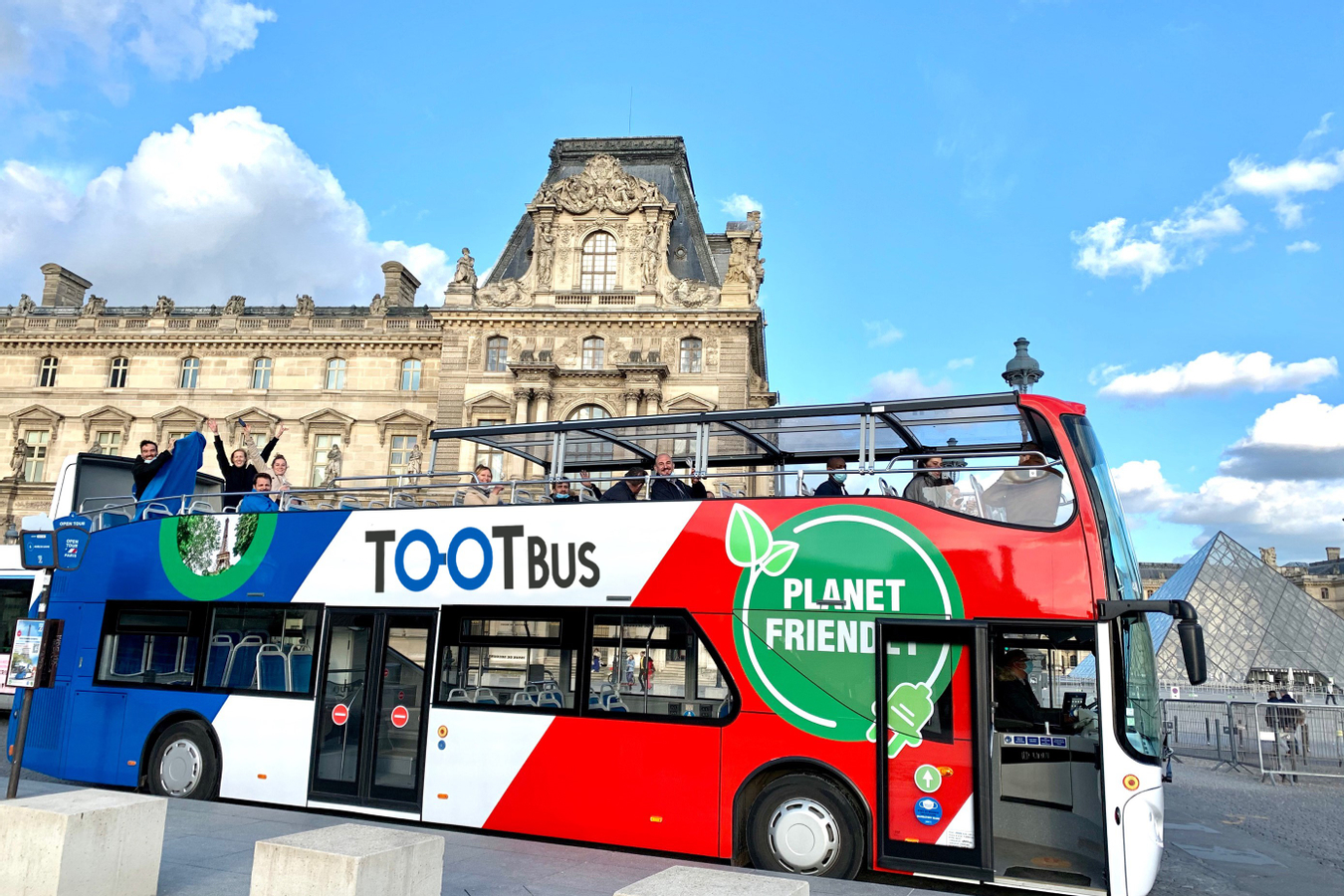 Tootbus Paris Hop-On Hop-Off Tours bSA18cPb